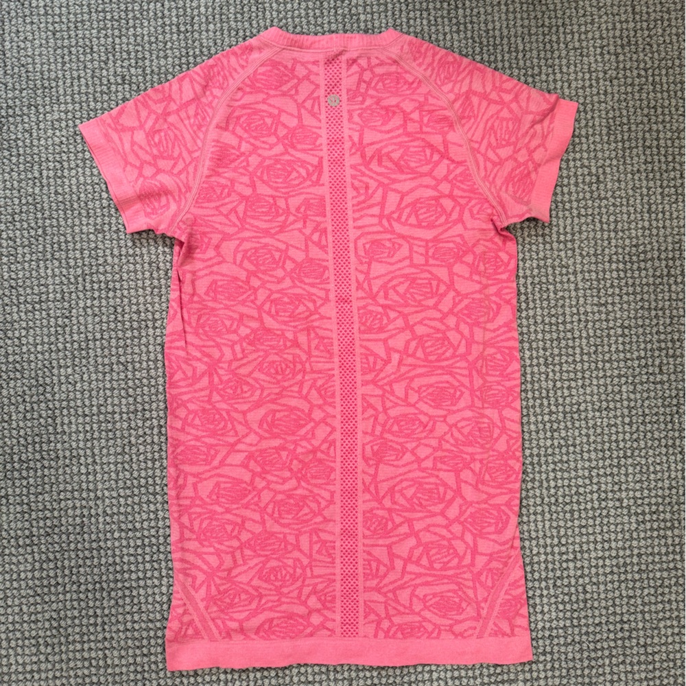 💖LULULEMON SWIFTLY TECH SHORT SLEEVE CREW💖 - Picture 4 of 6